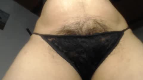 Snapshot of naughtyhotsquirt chatting on October 26, 1:28 pm Kimberly online show from October 26, 1:28 pm