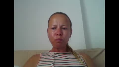 Snapshot of naughtyjennyblondeuk chatting on June 5, 3:29 pm naughtyjennyblondeuk online show from June 5, 3:29 pm