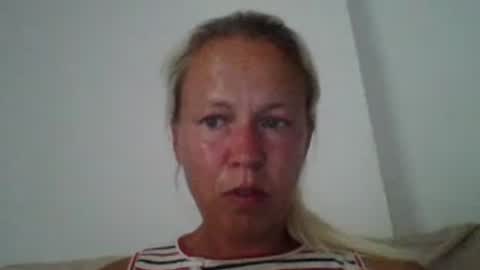 Snapshot of naughtyjennyblondeuk chatting on June 22, 7:00 pm naughtyjennyblondeuk online show from June 22, 7:00 pm