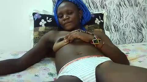 Snapshot of naughtylisah chatting on October 16, 6:53 pm naughtylisah online show from October 16, 6:53 pm