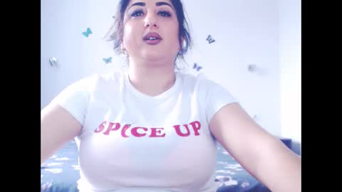 Snapshot of naughtymaya4you chatting on February 6, 11:24 am naughtymaya4you online show from February 6, 11:24 am