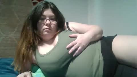 Snapshot of naughtynatalie1988x chatting on May 10, 8:03 pm Natalie online show from May 10, 8:03 pm