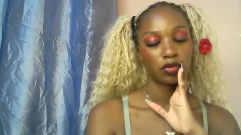 naughtynovaaa online show from September 11, 12:16 pm