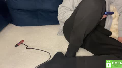 naughtysecretsde online show from April 14, 6:58 pm