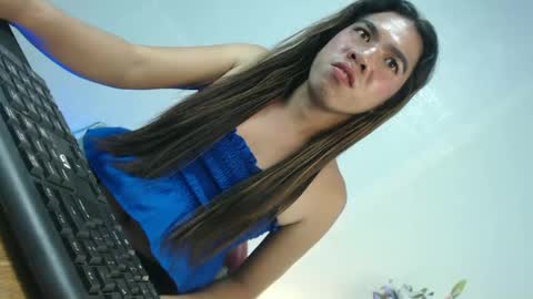 Snapshot of naughtywildvenice chatting on February 5, 4:36 pm naughtywildvenice online show from February 5, 4:36 pm