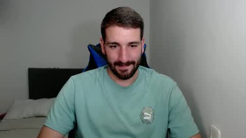 Snapshot of naugthy18boy chatting on December 21, 8:54 pm Nico online show from December 21, 8:54 pm