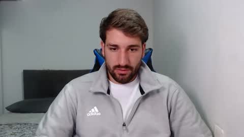 Snapshot of naugthy18boy chatting on September 29, 7:51 pm Nico online show from September 29, 7:51 pm