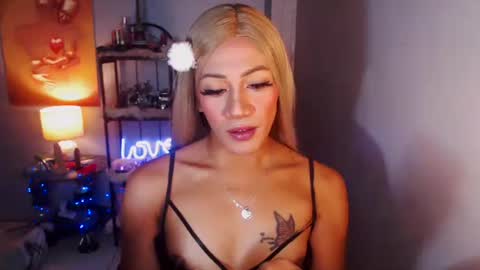 Janna Mae online show from September 27, 7:46 am