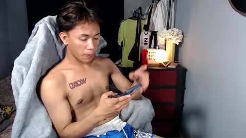 Loy online show from January 6, 5:49 pm