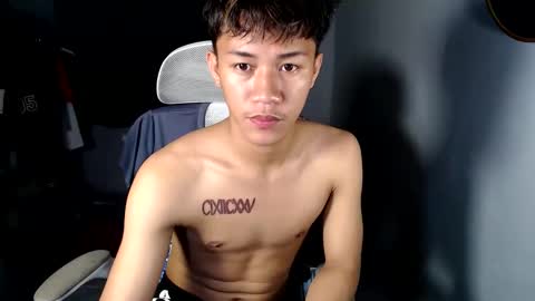 Loy online show from April 6, 5:25 pm