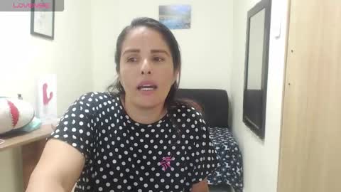 keyra online show from March 7, 3:47 am