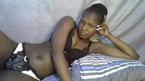 sexylover online show from April 11, 12:37 am