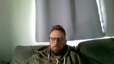 nawtydom1977 online show from March 19, 4:33 pm