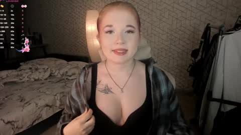 nayalina online show from February 11, 3:44 am