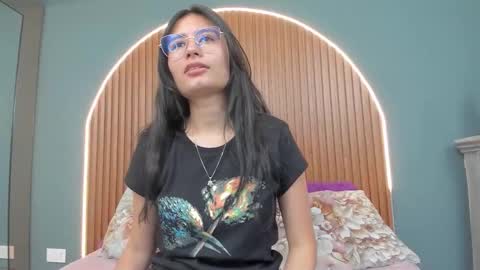 Naye  online show from February 7, 3:54 am