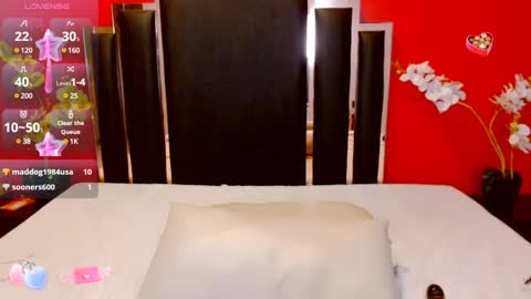 Snapshot of nayla_garner chatting on February 4, 8:06 pm Lady Nayla online show from February 4, 8:06 pm