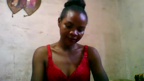 Snapshot of naylah313 chatting on March 2, 5:08 am Nayla online show from March 2, 5:08 am