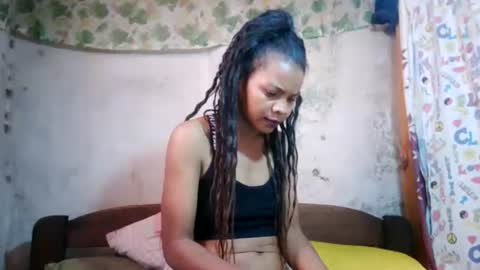 Nayla online show from June 11, 7:06 am