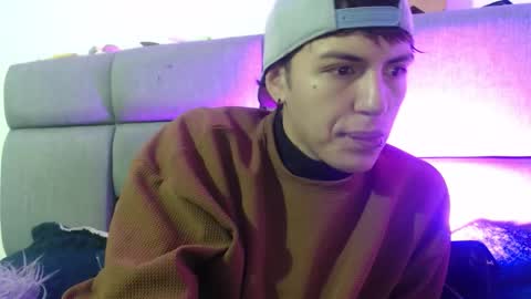 Im Nayton online show from February 4, 11:16 am