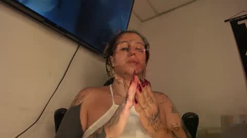 nazzz10 online show from May 23, 2:43 pm