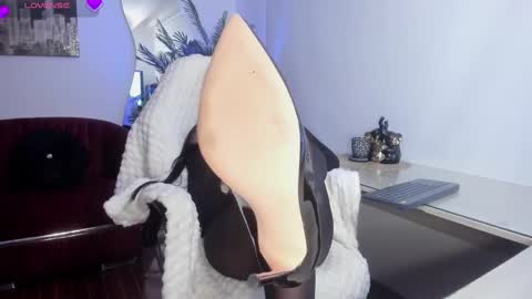 Hellen online show from February 27, 10:31 pm