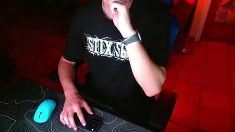 tootired online show from March 31, 5:41 am