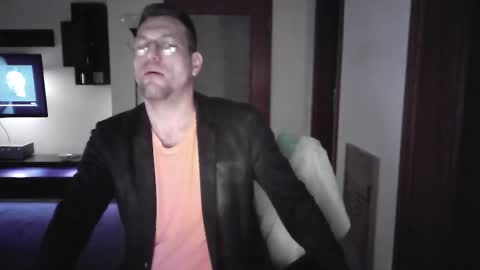 Sebastian online show from March 6, 6:26 pm