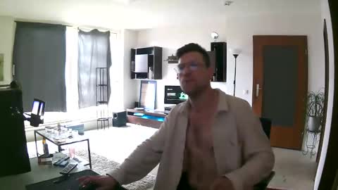 Sebastian online show from April 24, 12:07 pm