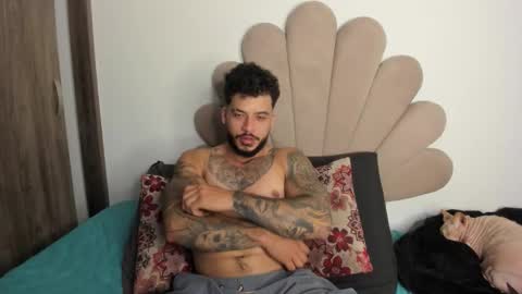 Nei turn green online show from October 22, 2:12 am