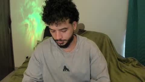 Nei turn green online show from April 13, 12:54 pm