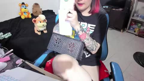 Geek Nicole    im Neeko UwU online show from January 18, 9:07 pm