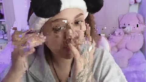 neekowaifu online show from May 11, 3:07 pm