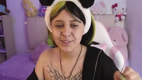 neekowaifu online show from May 22, 2:44 pm