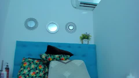 neferet_opal online show from February 6, 1:10 am