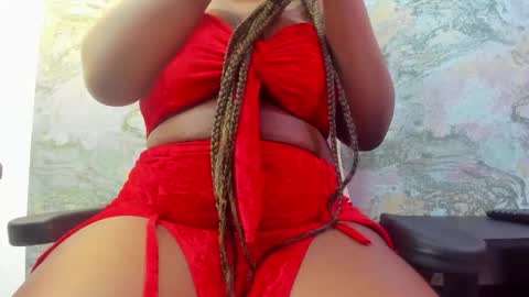 Nefer  online show from November 6, 4:57 am