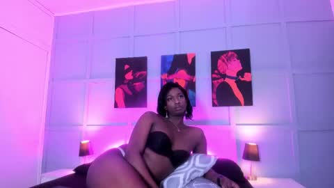 Snapshot of nehandaclarck_ chatting on March 12, 6:18 am  Nehanda online show from March 12, 6:18 am