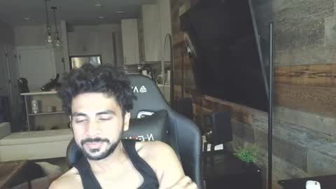 neil online show from April 11, 8:18 am