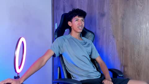 neitan online show from April 13, 12:32 pm