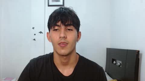 Neithanzyn online show from December 18, 7:30 pm