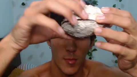 Neithanzyn online show from February 10, 1:24 am