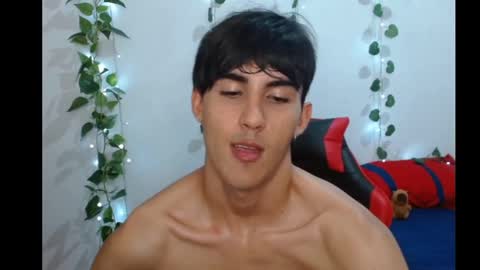 Neithanzyn online show from March 8, 10:56 pm