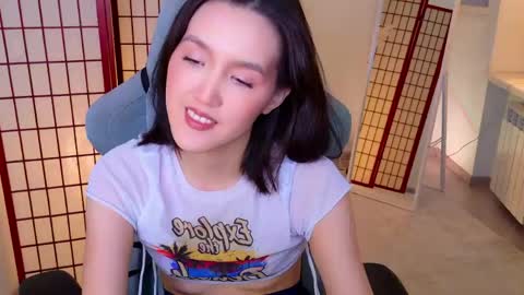 Snapshot of neko_blush chatting on April 25, 2:03 pm Neko online show from April 25, 2:03 pm
