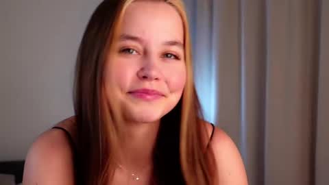 Lana online show from December 13, 6:00 am