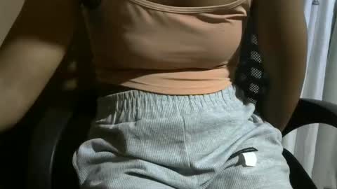 nelia_84 online show from February 13, 7:32 pm