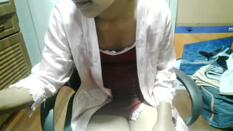 Snapshot of nelia_84 chatting on July 15, 12:43 pm nelia_84 online show from July 15, 12:43 pm
