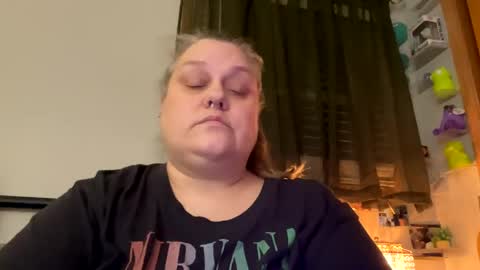 Snapshot of nellatlas chatting on February 2, 9:30 am Nellie Atlas online show from February 2, 9:30 am