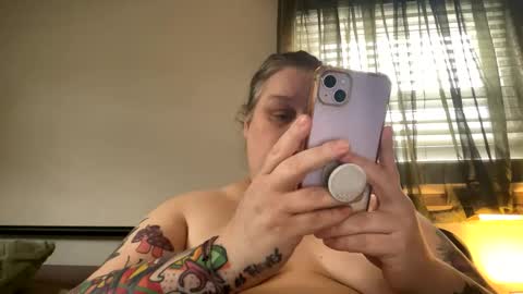 Nellie Atlas online show from March 4, 5:41 pm