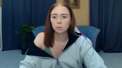 Snapshot of nelliemathers chatting on February 3, 2:53 am Nelli online show from February 3, 2:53 am