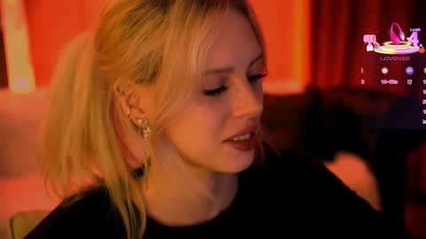 Snapshot of nelly_carroll chatting on September 18, 11:07 pm I am Nelly3 online show from September 18, 11:07 pm