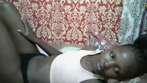 Snapshot of nelly_love001 chatting on May 10, 3:01 am Nasty lover online show from May 10, 3:01 am